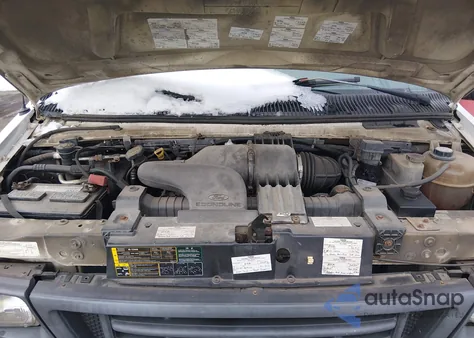 2006 Ford E-350 Super Duty Commercial/Recreational z USA, uszkodzony, nr VIN 1FTSE34L46DA33035